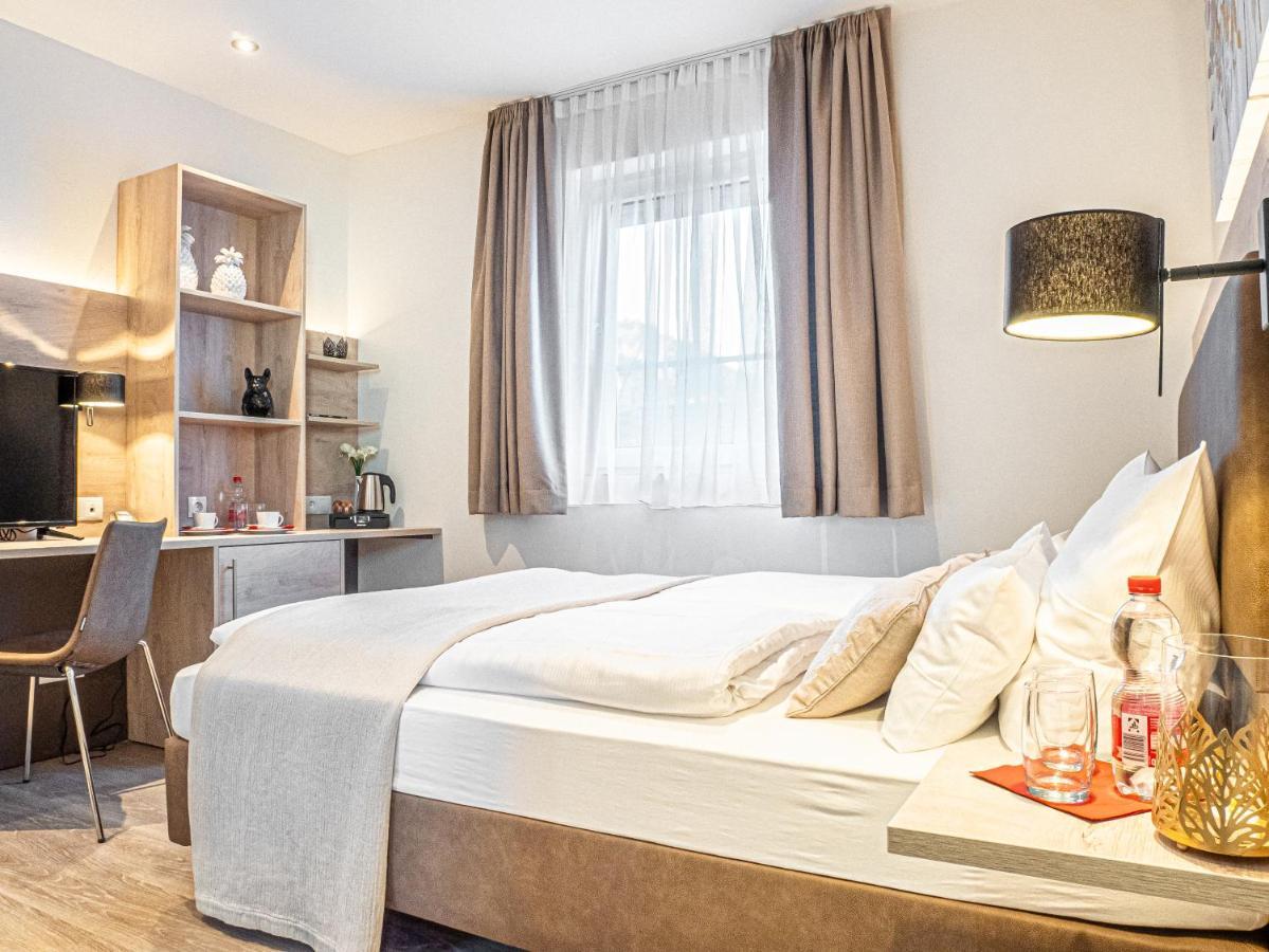 Tdyhomes Hotel Ландштуль Экстерьер фото