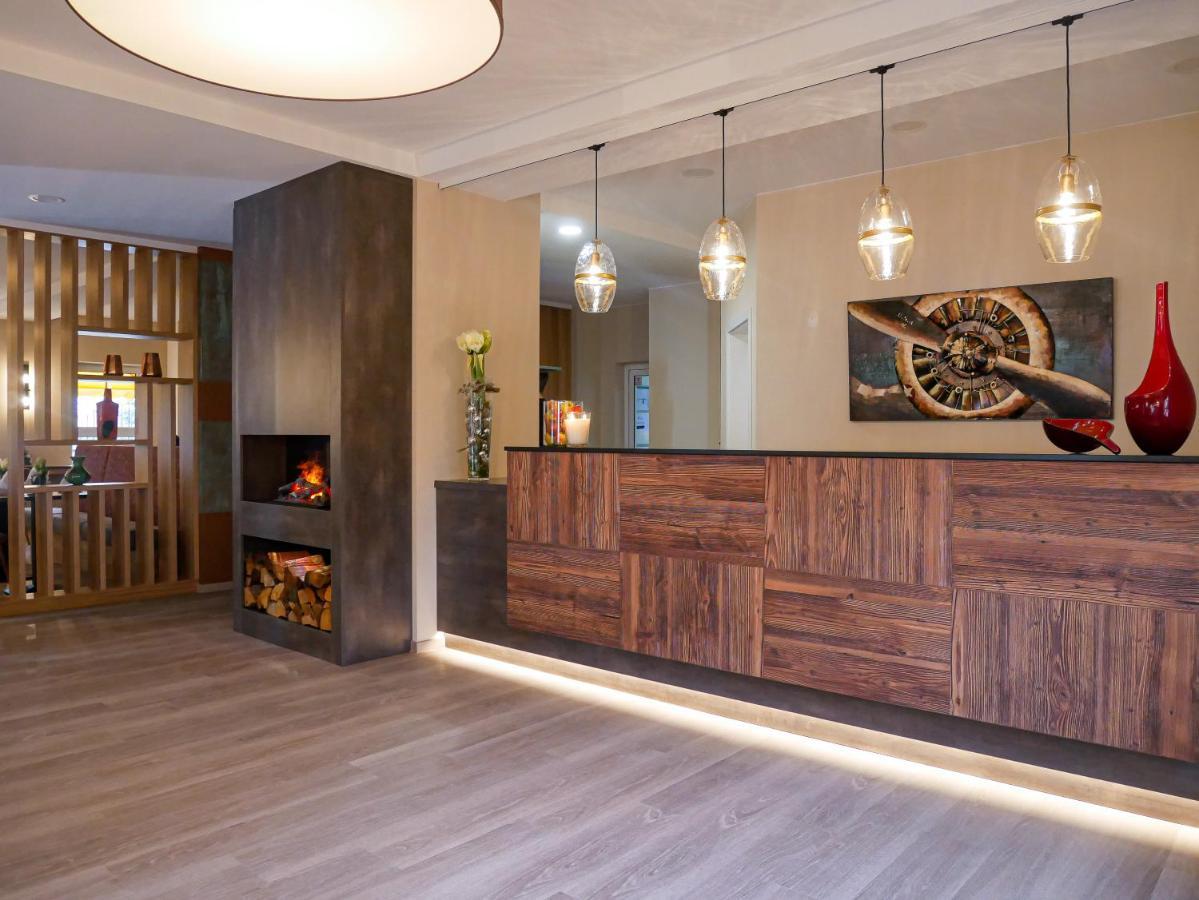 Tdyhomes Hotel Ландштуль Экстерьер фото